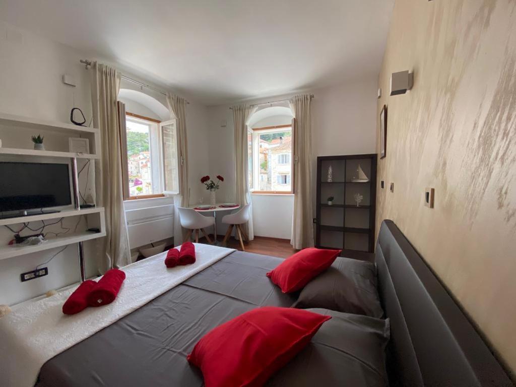 Torre Apartment